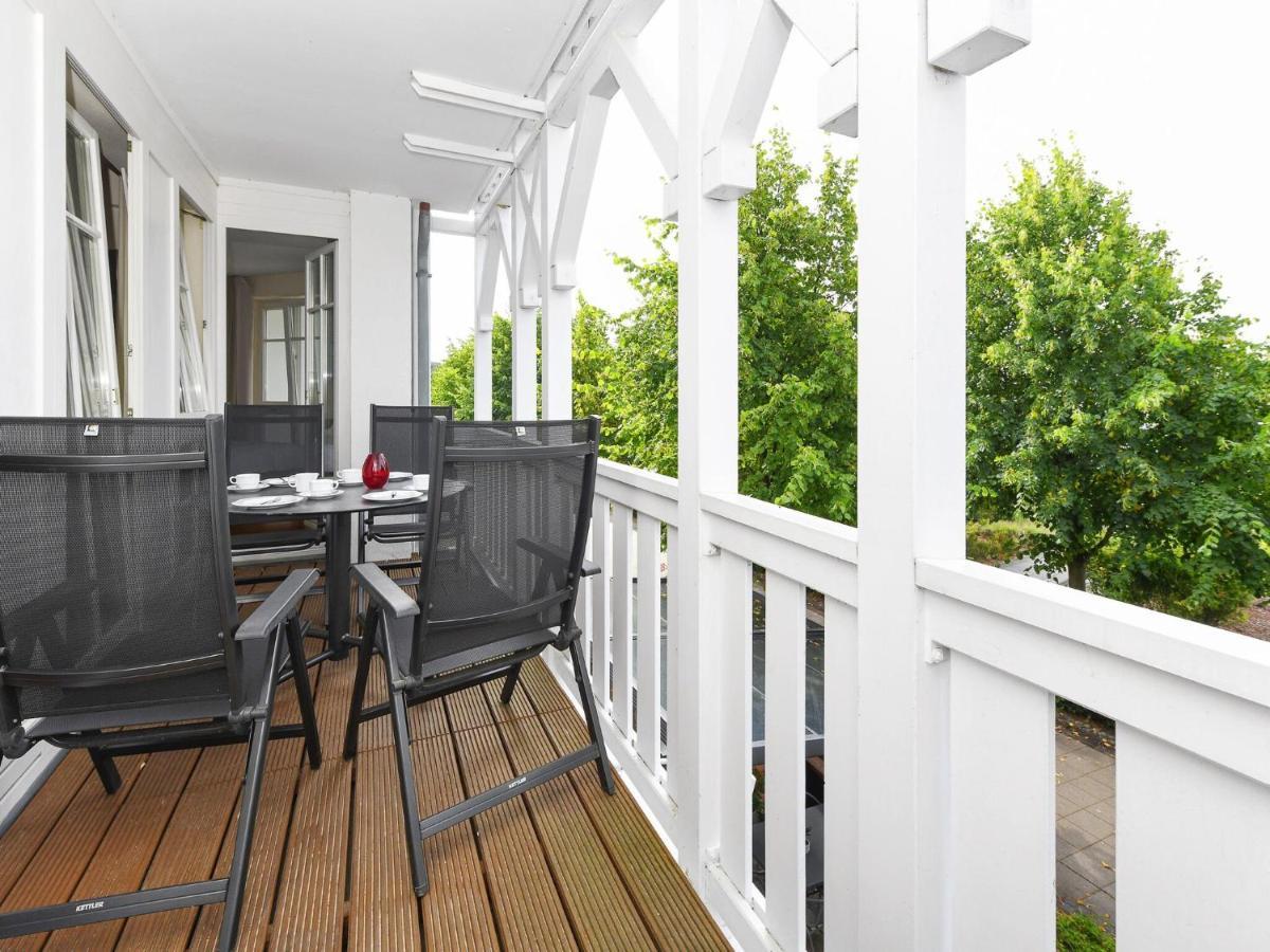 Charming Apartment On Ruegen Island With Balcony Sellin  외부 사진