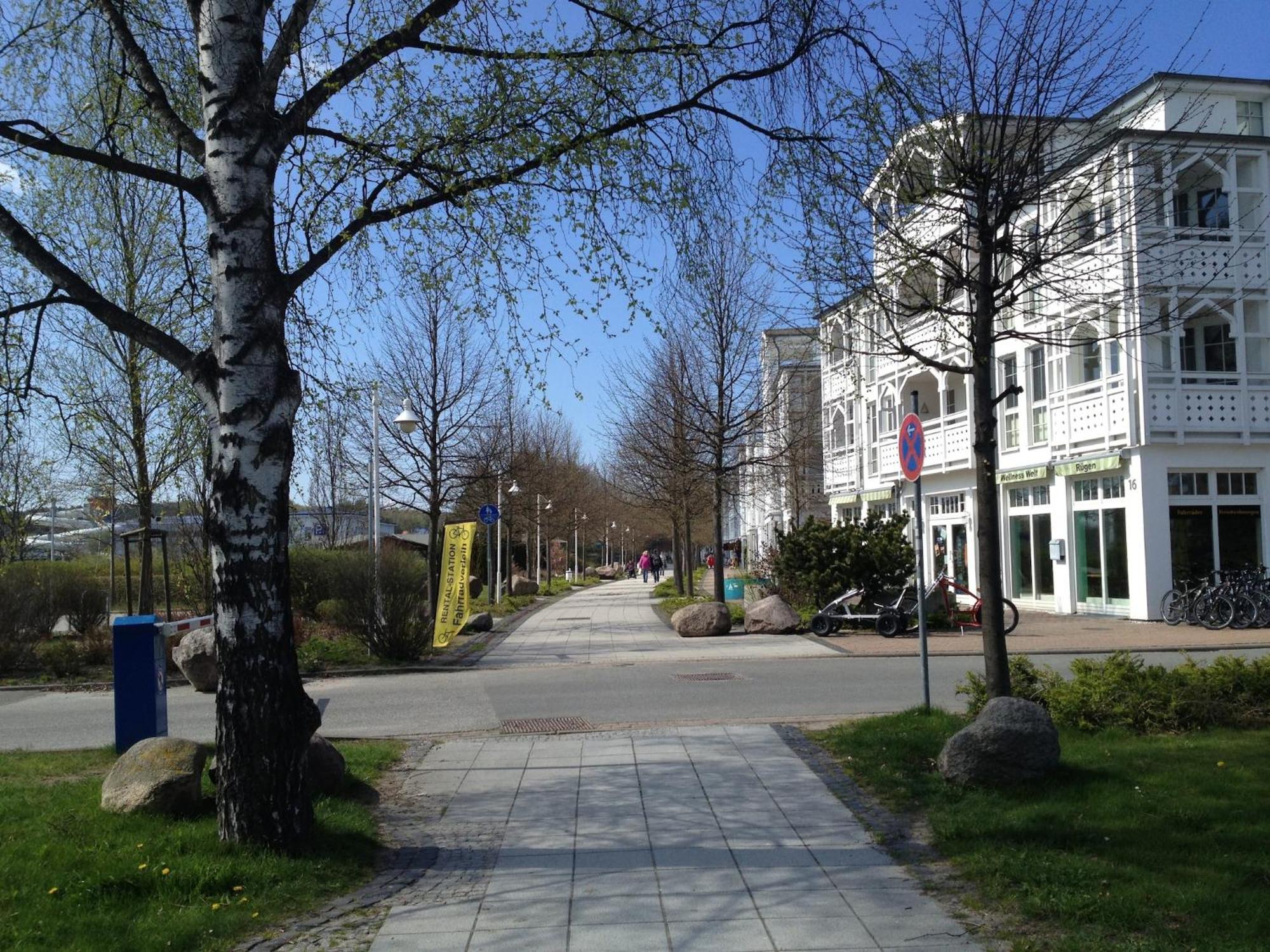 Charming Apartment On Ruegen Island With Balcony Sellin  외부 사진